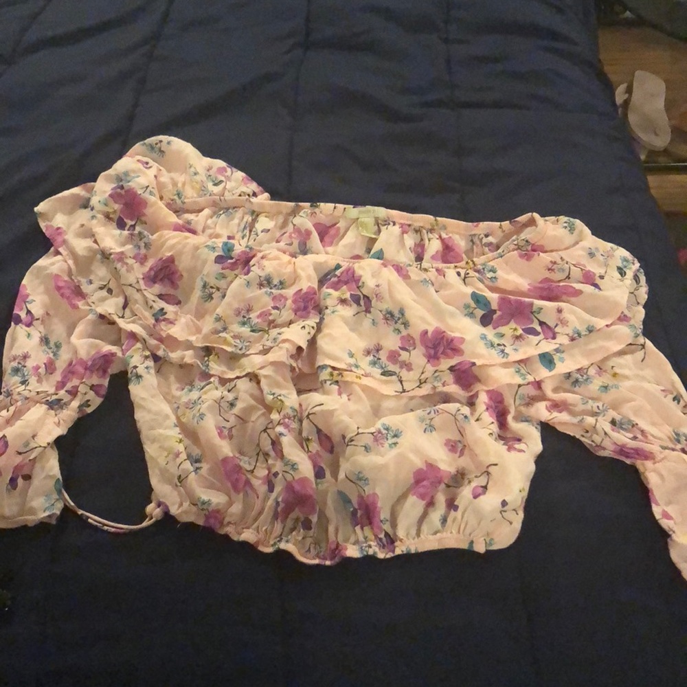 Off the shoulder flower shirt